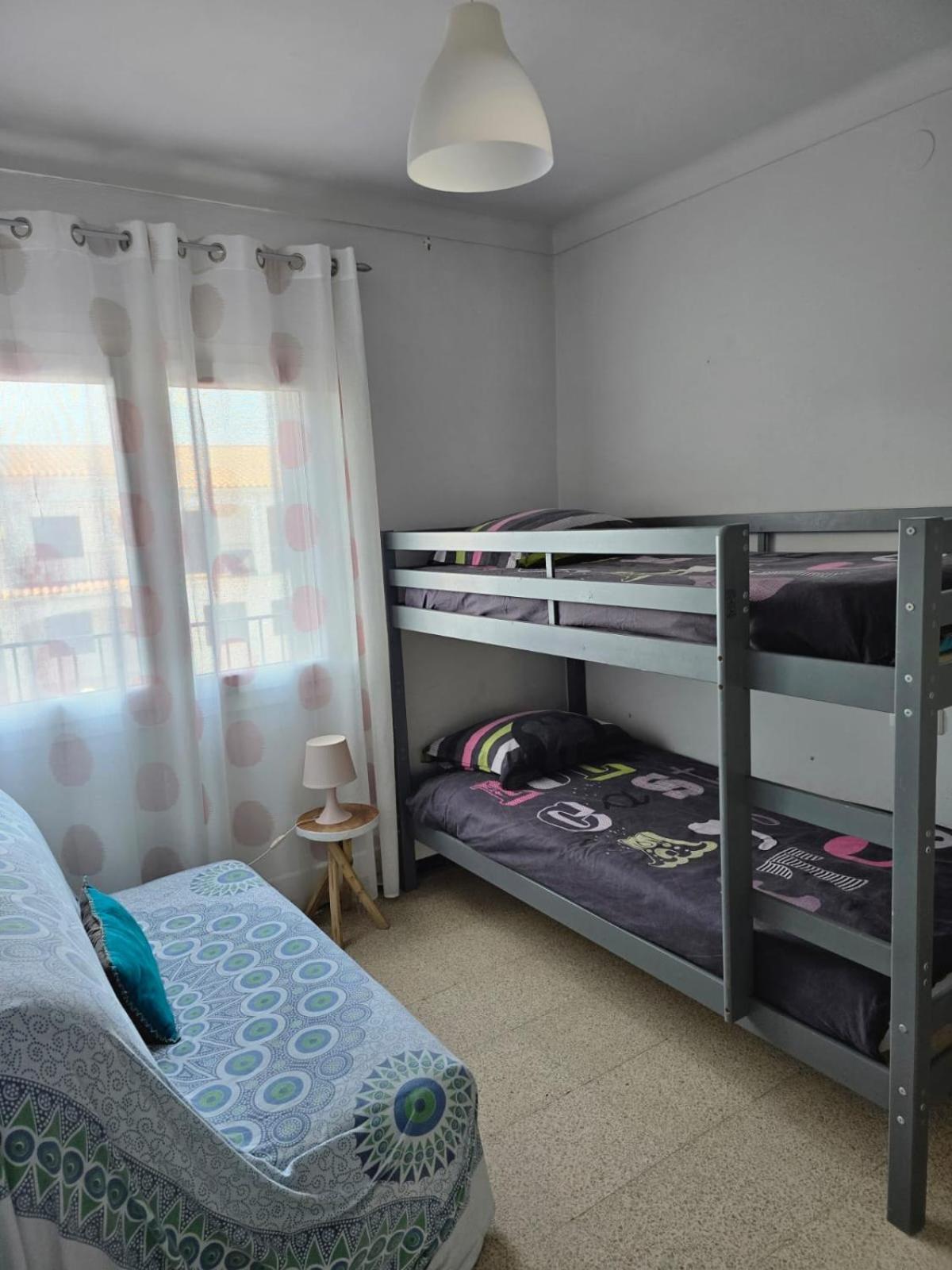Cosy Apartment Of L'Escala Beach Exterior foto